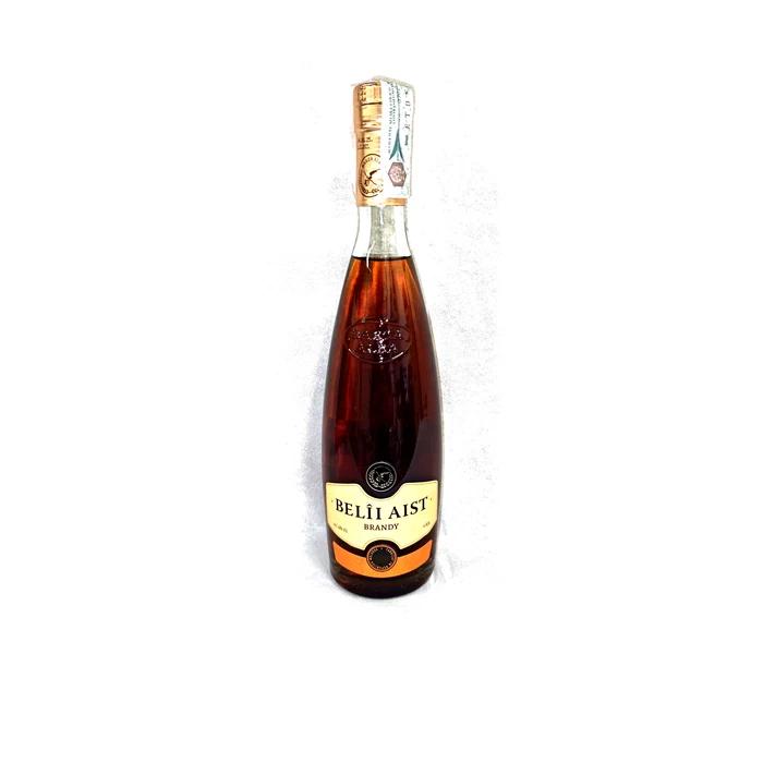 Belîi Aist Brandy — «la cicogna bianca»
