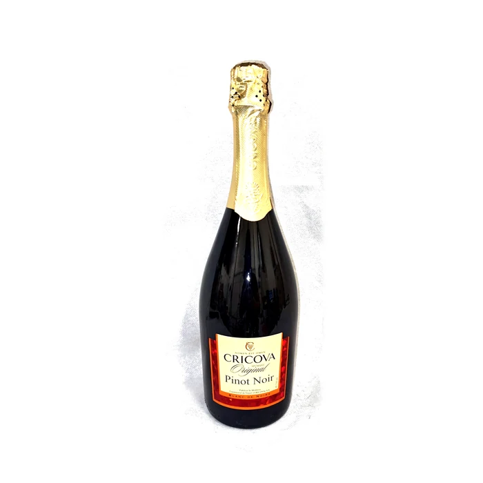 Cricova Original Pinot Noir — spumante bianco semisecco, blanc de noirs