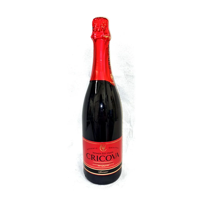 Cricova Vin spumant demisec roșu — spumante rosso semisecco