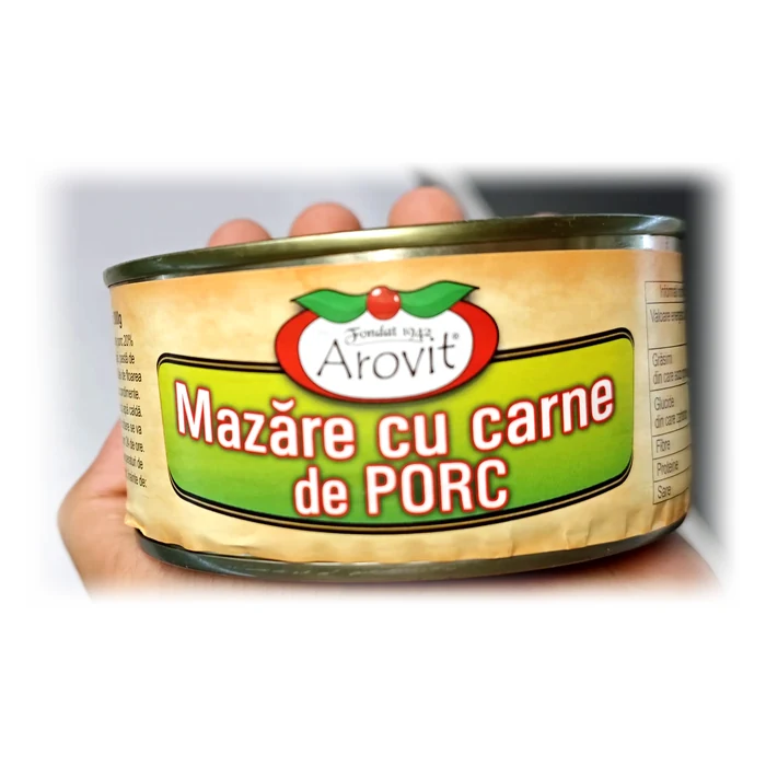 Arovit Mazăre cu carne de porc — piselli stufati con carne di maiale