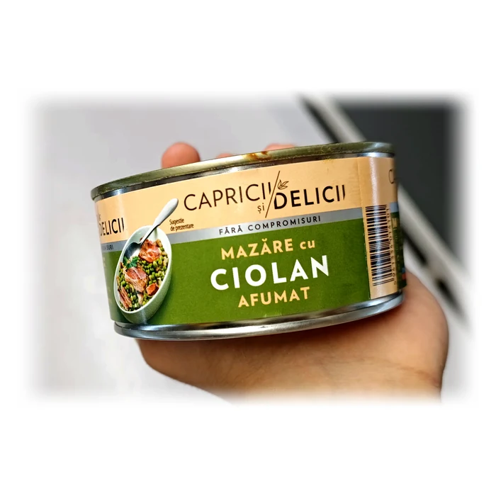 Capricii și Delicii Mazăre cu ciolan afumat — piselli con stinco affumicato