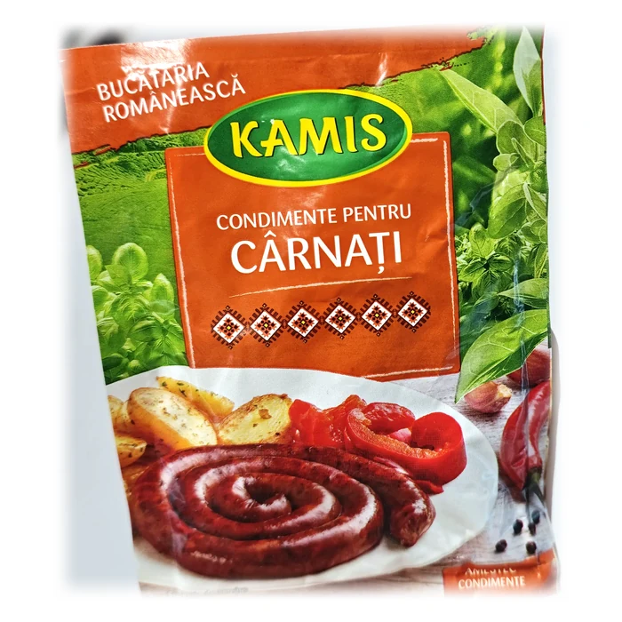 Kamis Condimente pentru cârnați — condimento per salsicce fatte in casa
