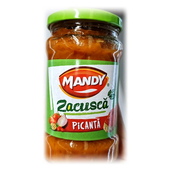 Mandy Zacuscă picantă — zacuscă piccante
