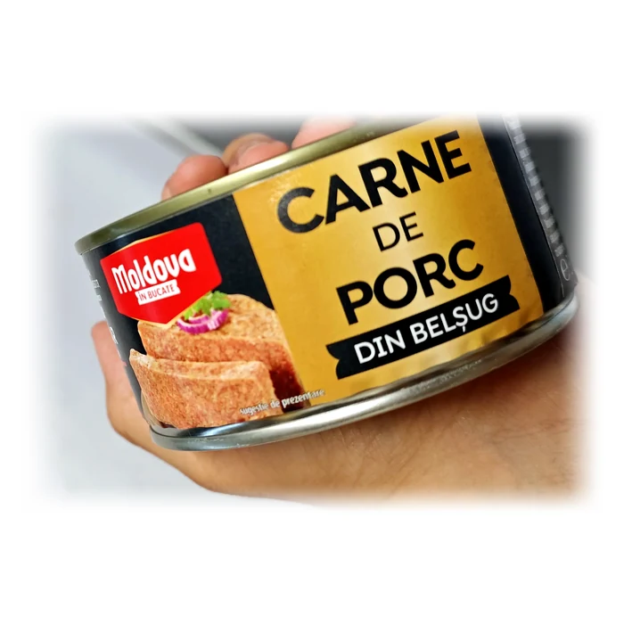 Moldova în bucate Carne de porc din belșug — carne di maiale in scatola