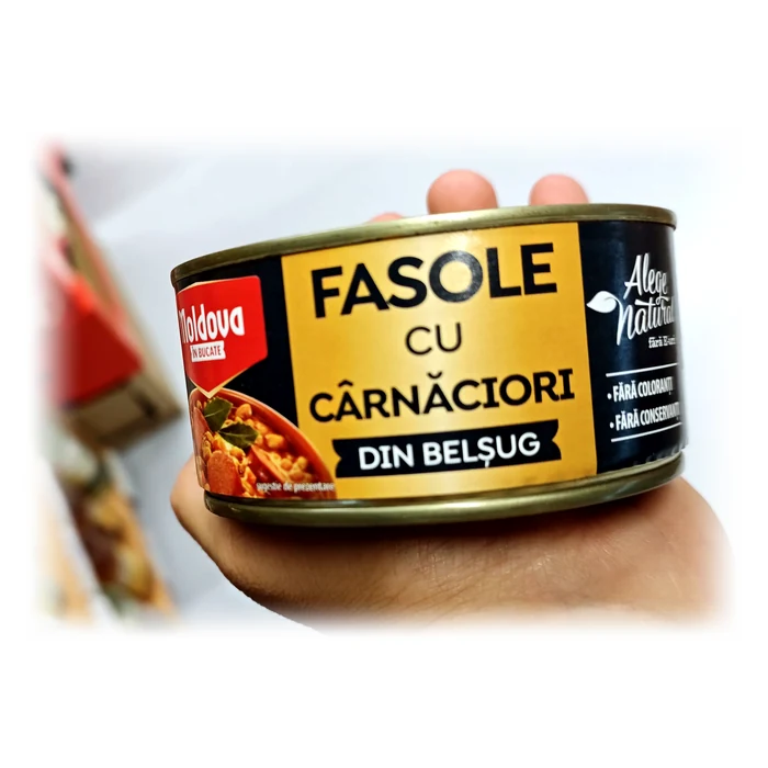 Moldova în bucate Fasole cu cârnăciori din belșug — fagioli con salsicce