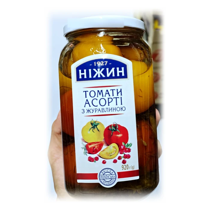Ніжин Томати асорті з журавлиною — pomodori misti marinati con mirtillo rosso