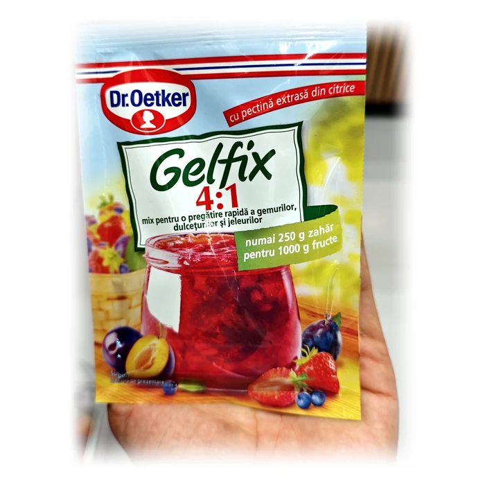 Dr. Oetker Gelfix 4:1 — pectina per confetture con poco zucchero