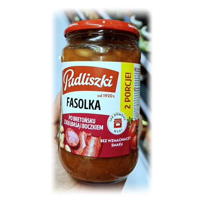 Pudliszki Fasolka po bretońsku z kiełbasą i boczkiem — fagioli alla bretone con salsiccia e pancetta