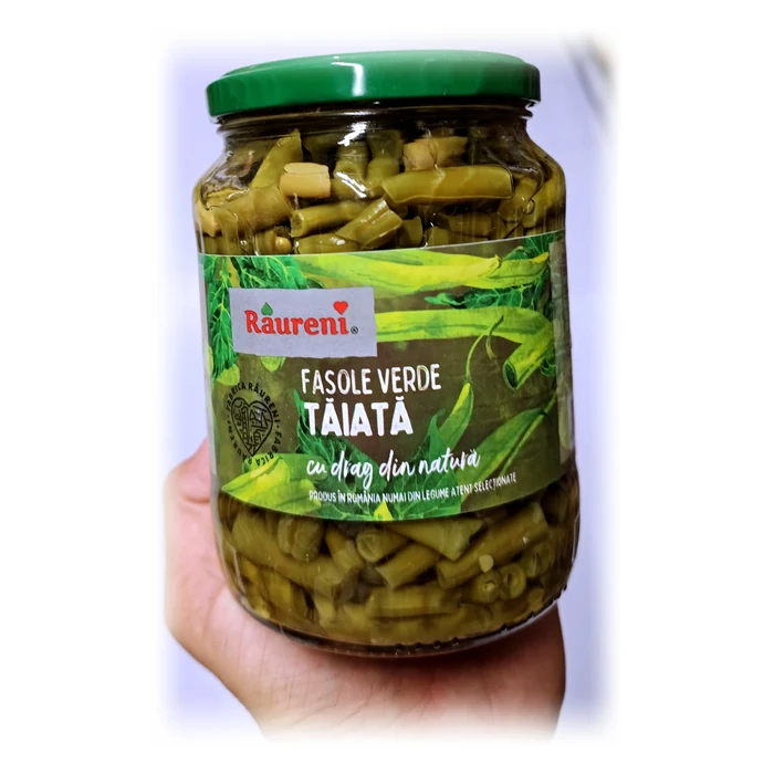 Raureni Fasole verde tăiată — fagiolini verdi a pezzetti in salamoia
