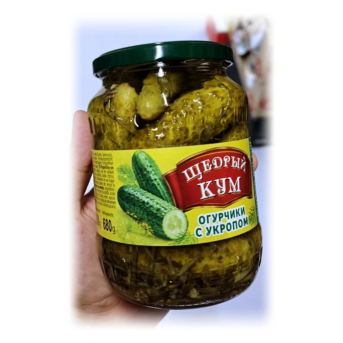 Щедрый Кум Огурчики с укропом — cetriolini marinati con aneto