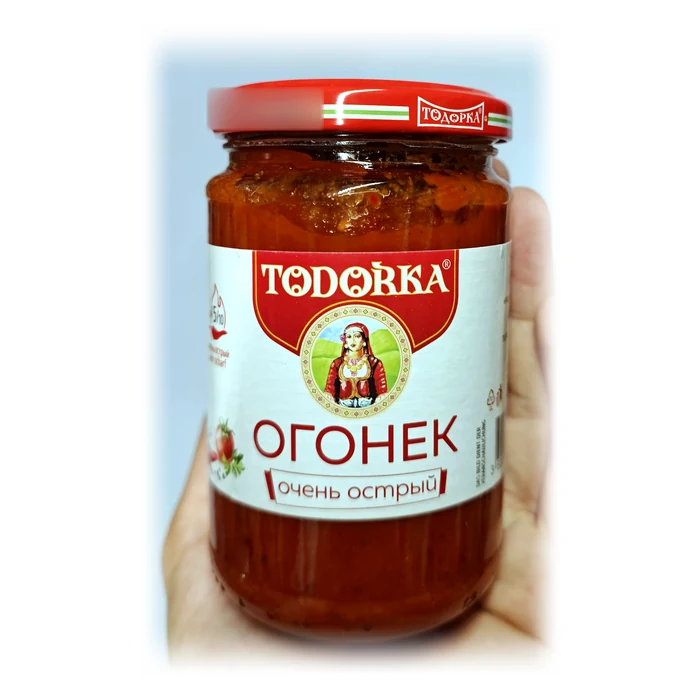 Тодорка «Огонек» очень острый — salsa «Ogonëk» molto piccante