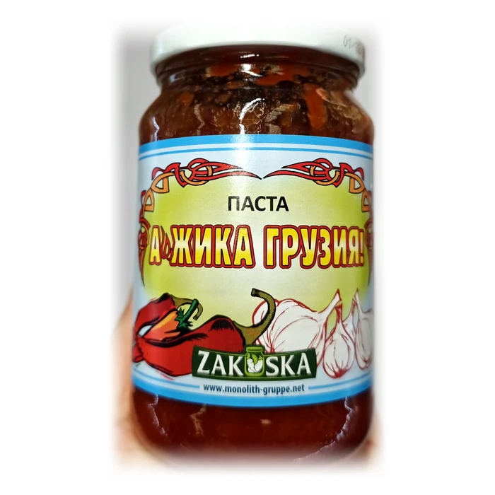 Zakuska Паста «Аджика Грузия!» — pasta di peperoncino e aglio