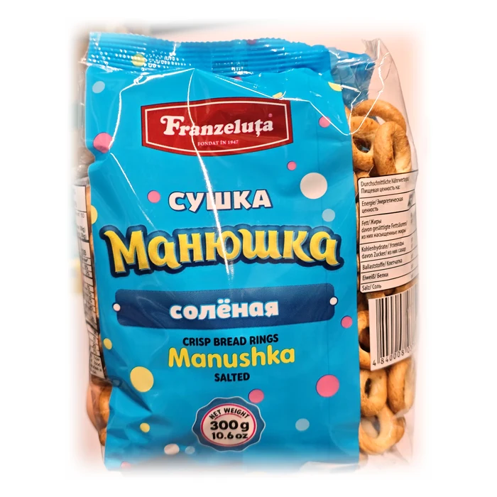 Franzeluța Sușka Manjuška salata — anelli di pane croccanti