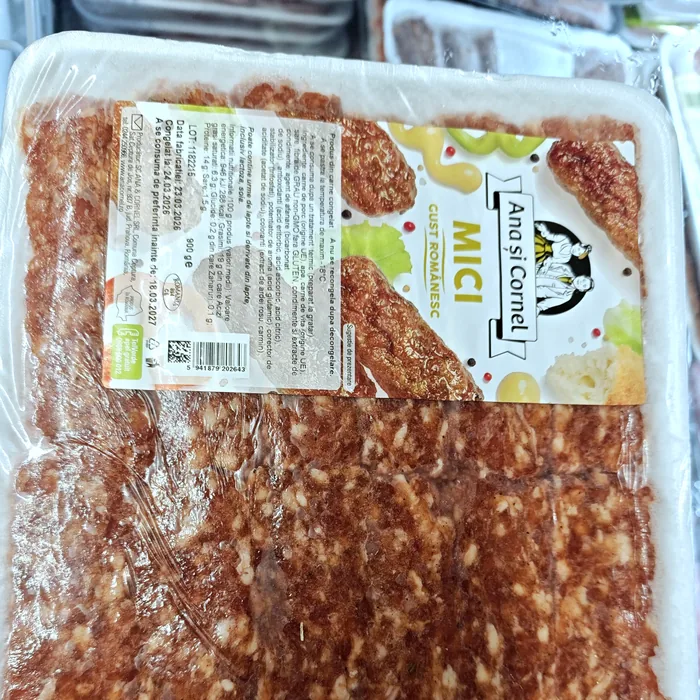 Ana și Cornel Mici gust românesc 900 g