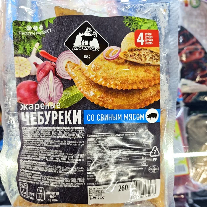 Mooroz Chebureki con carne di maiale